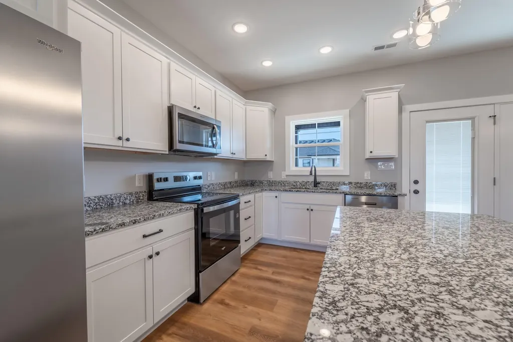 219 Navajo Drive Richmond KY 40475