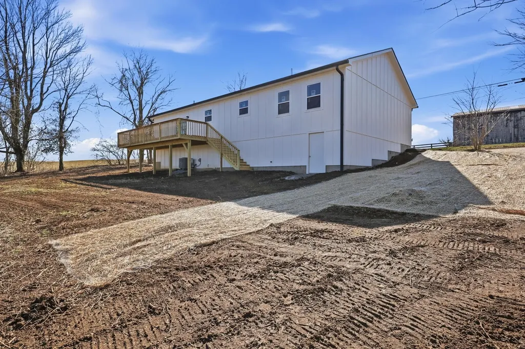 2334 High Bridge Road Lancaster KY 40444