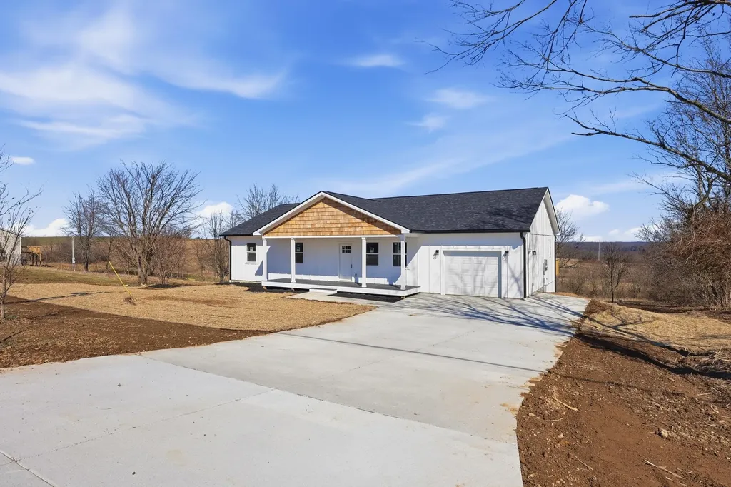 2334 High Bridge Road Lancaster KY 40444