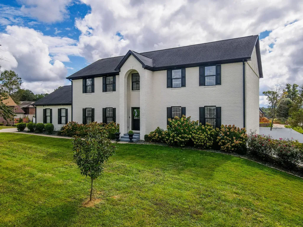 286 Lake Forest Drive Somerset KY 42503