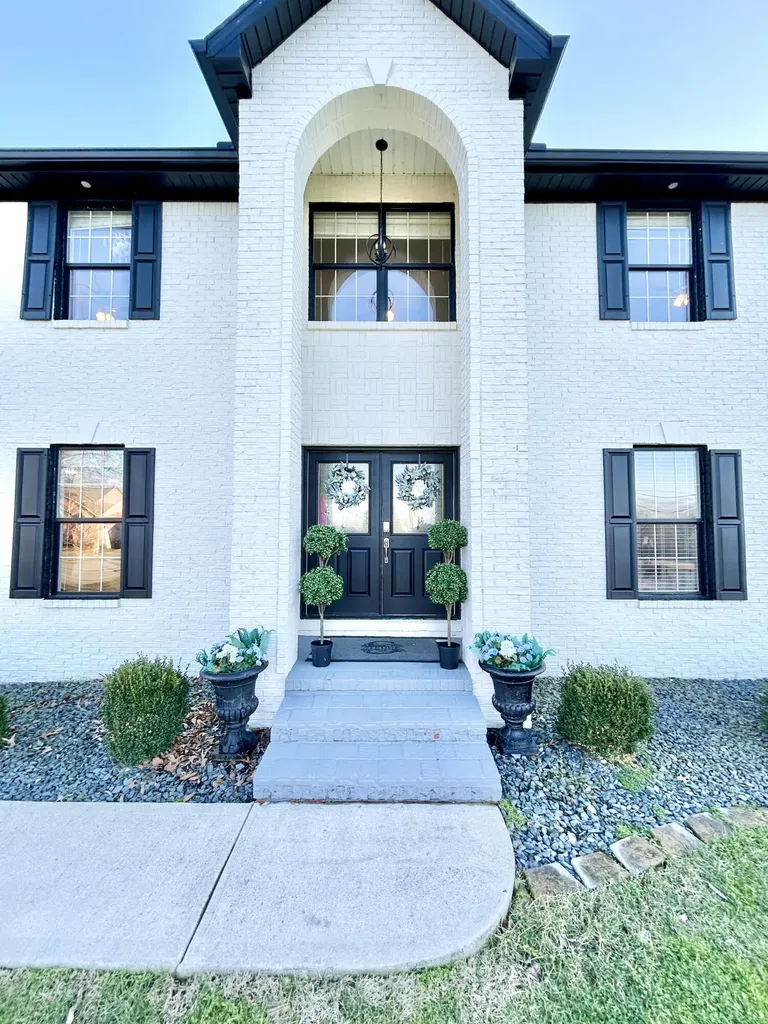 286 Lake Forest Drive Somerset KY 42503