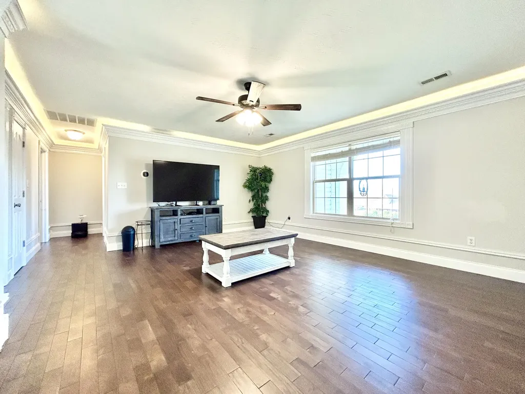 286 Lake Forest Drive Somerset KY 42503
