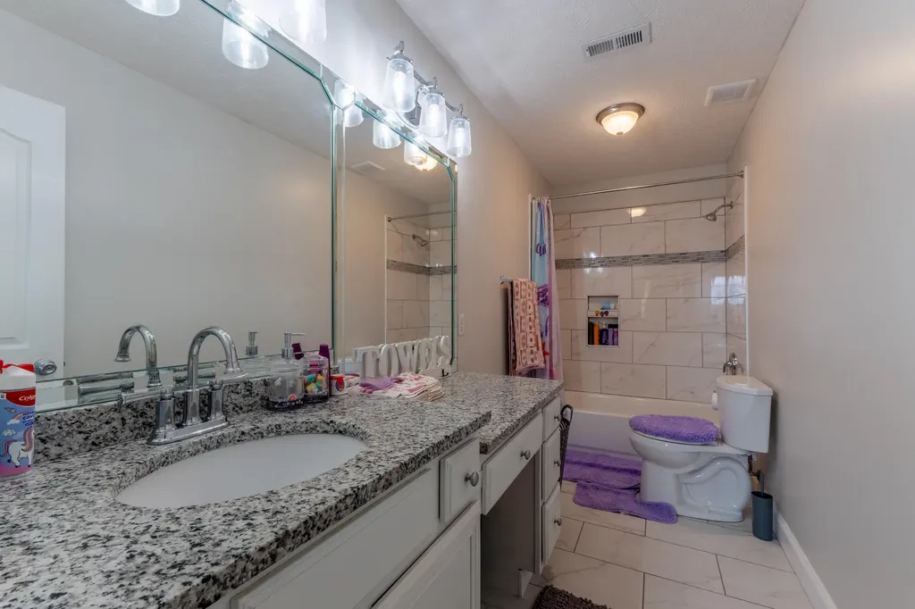 286 Lake Forest Drive Somerset KY 42503