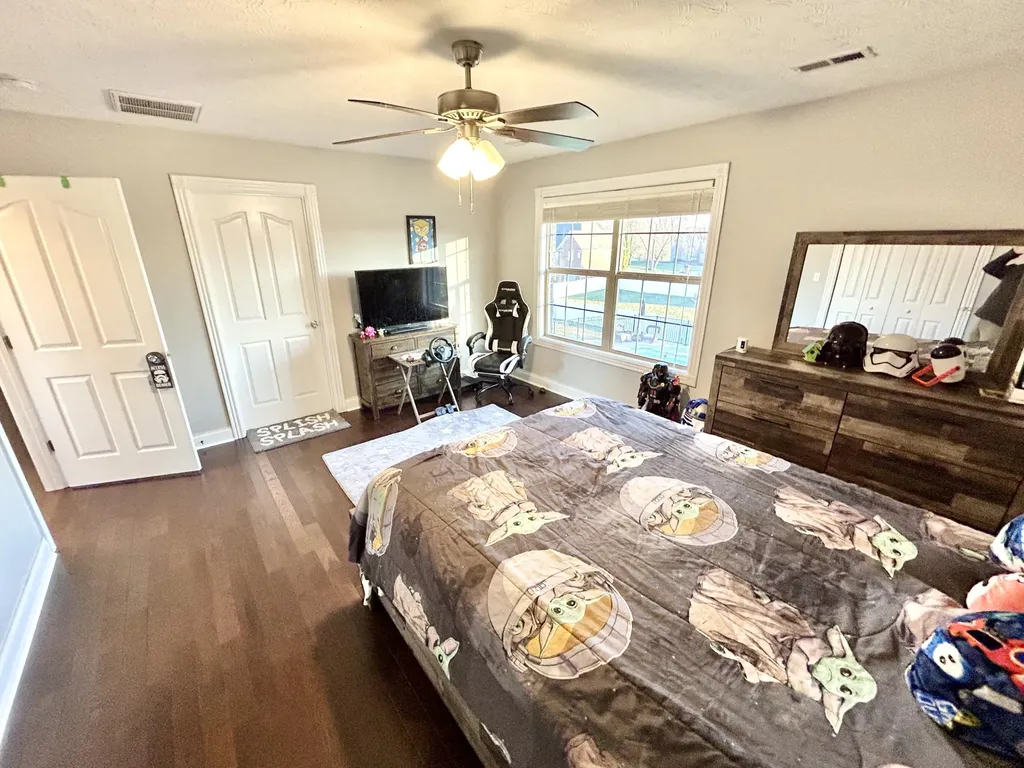 286 Lake Forest Drive Somerset KY 42503