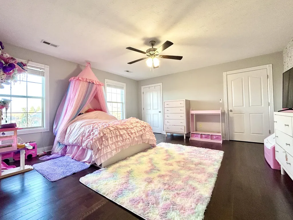 286 Lake Forest Drive Somerset KY 42503