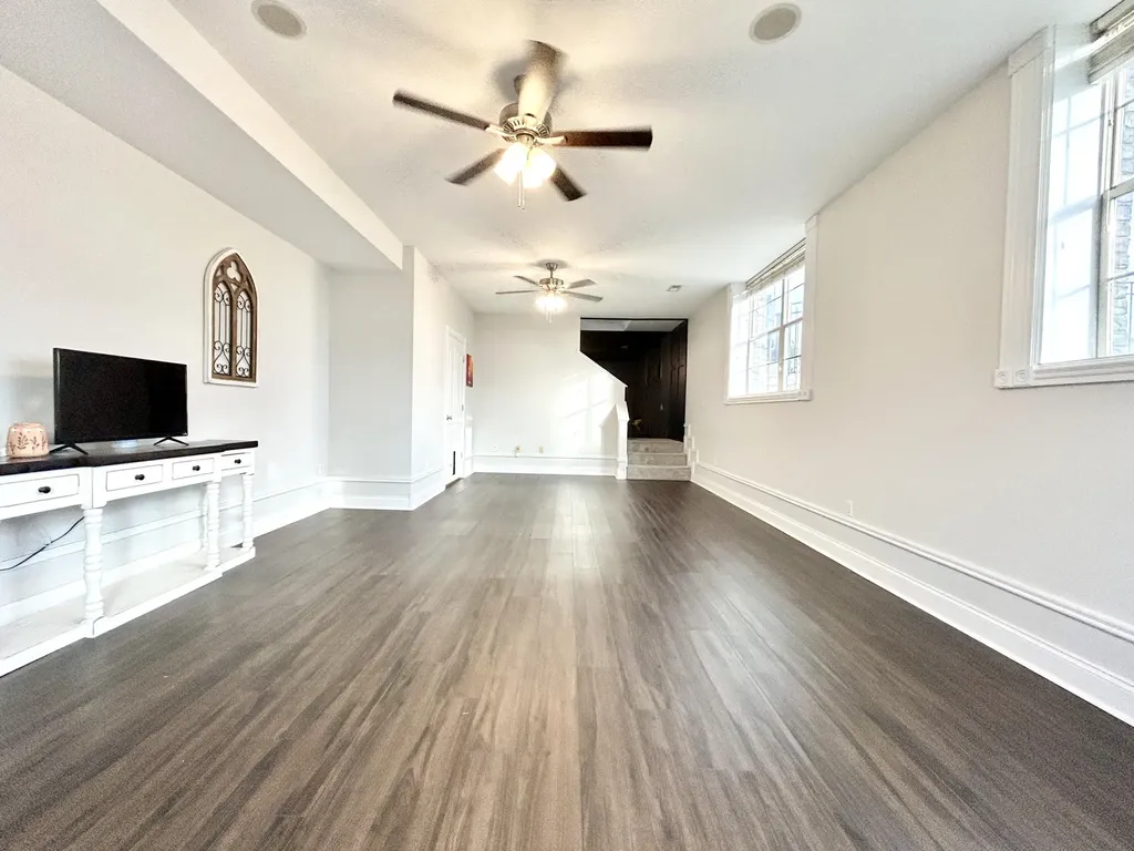 286 Lake Forest Drive Somerset KY 42503