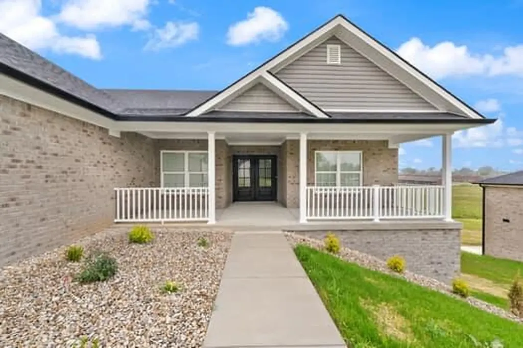 165 Central Park Avenue Berea KY 40403