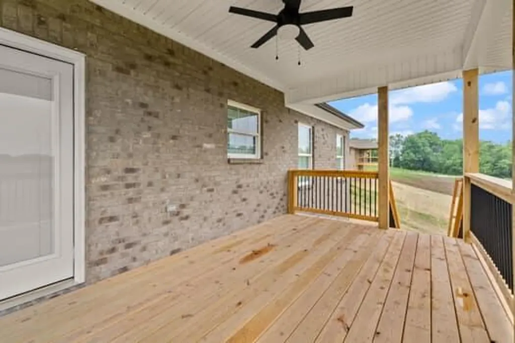 165 Central Park Avenue Berea KY 40403