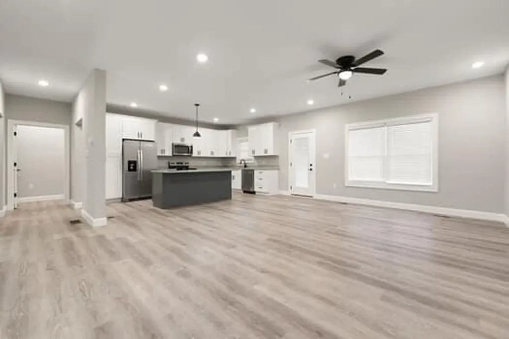 165 Central Park Avenue Berea KY 40403