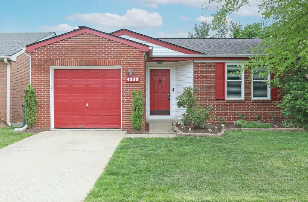4352 Cobblestone Knoll Drive Lexington KY 40515
