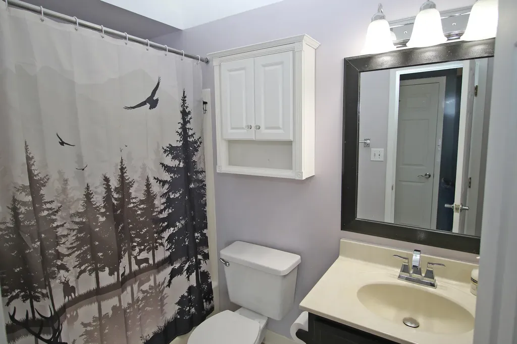 4352 Cobblestone Knoll Drive Lexington KY 40515
