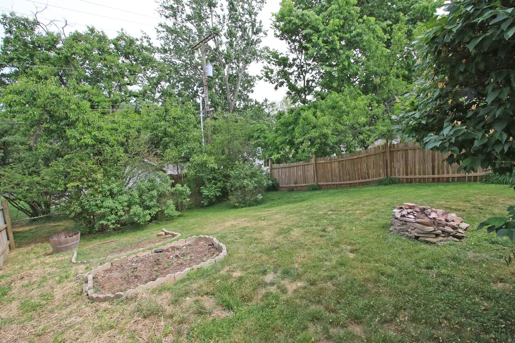 4352 Cobblestone Knoll Drive Lexington KY 40515