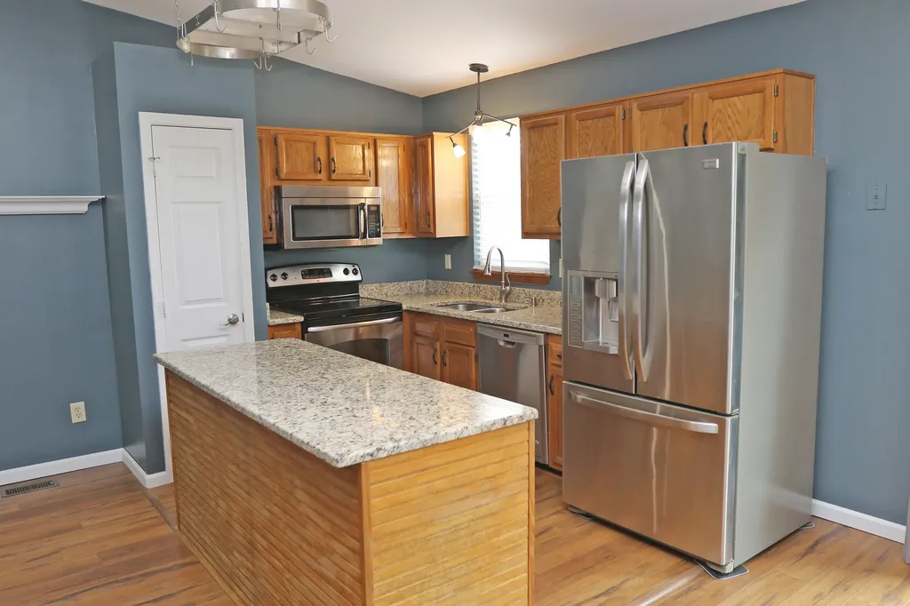 4352 Cobblestone Knoll Drive Lexington KY 40515
