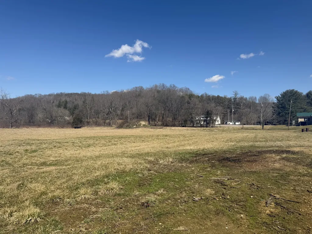 658 Wildie Road Mt Vernon KY 40456
