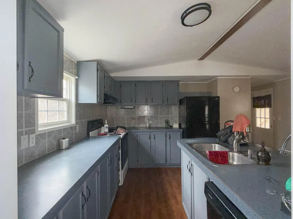 46 Tom Rose Branch Road Campton KY 41301