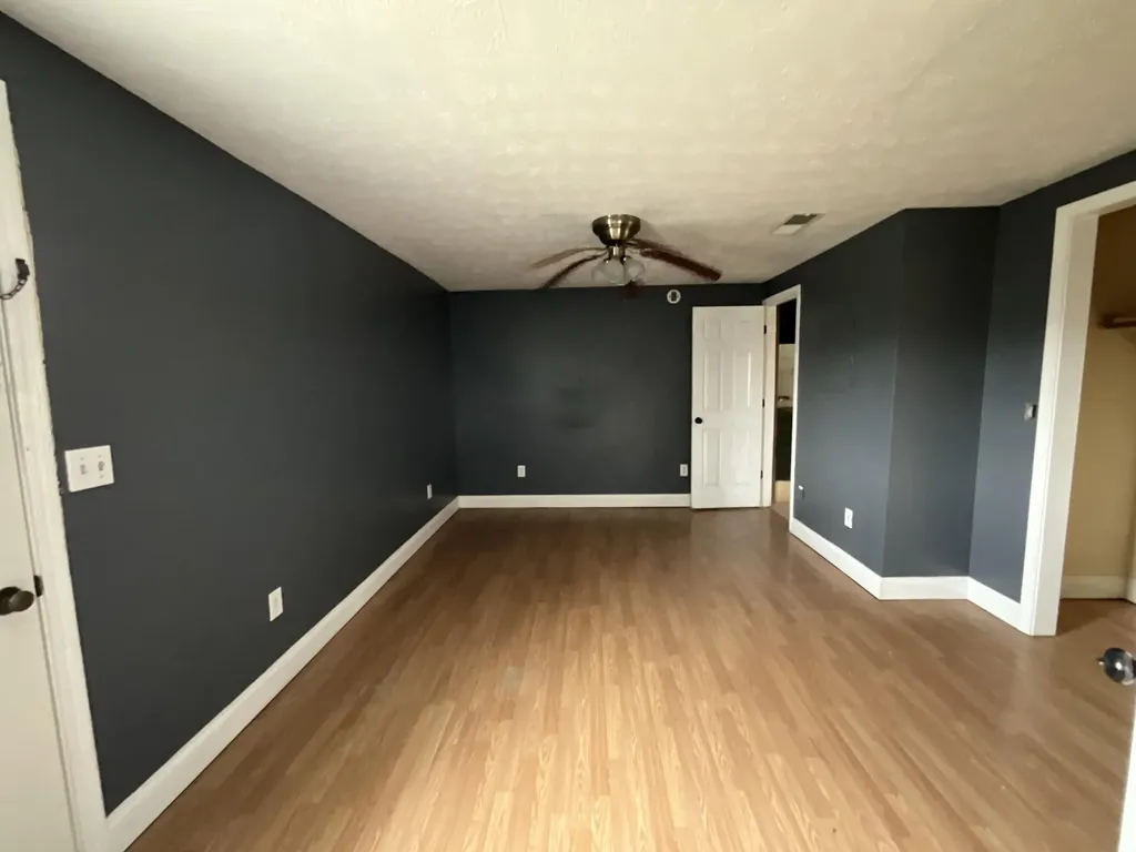 6687 U.s. 27 Science Hill KY 42553