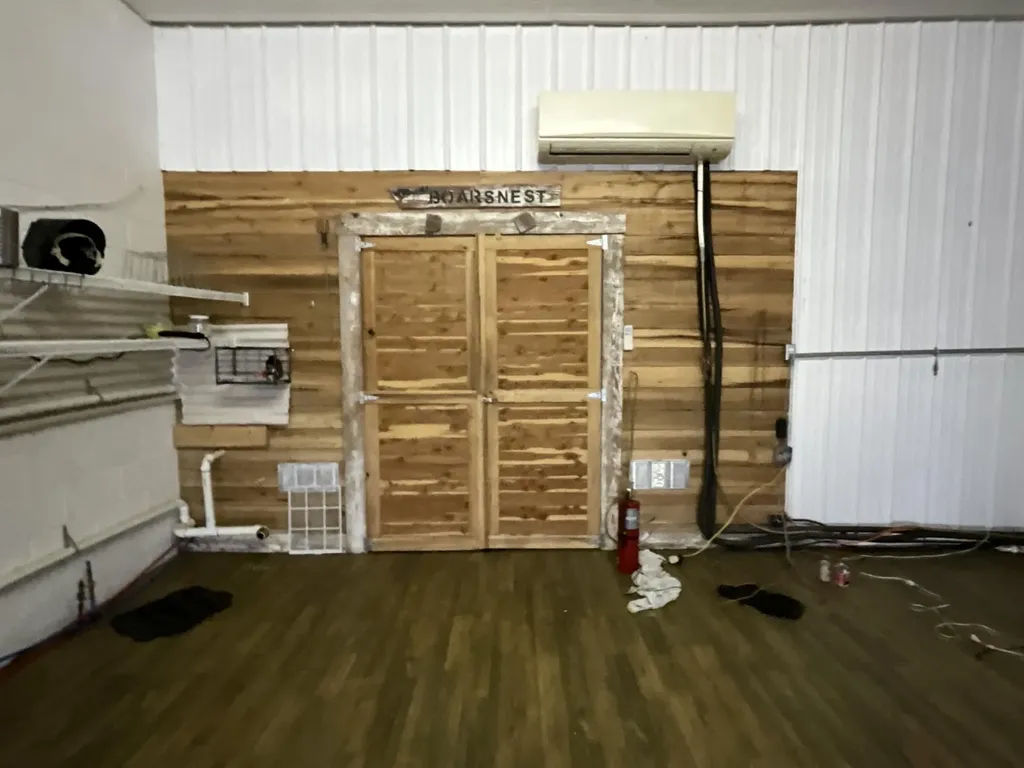 6687 U.s. 27 Science Hill KY 42553