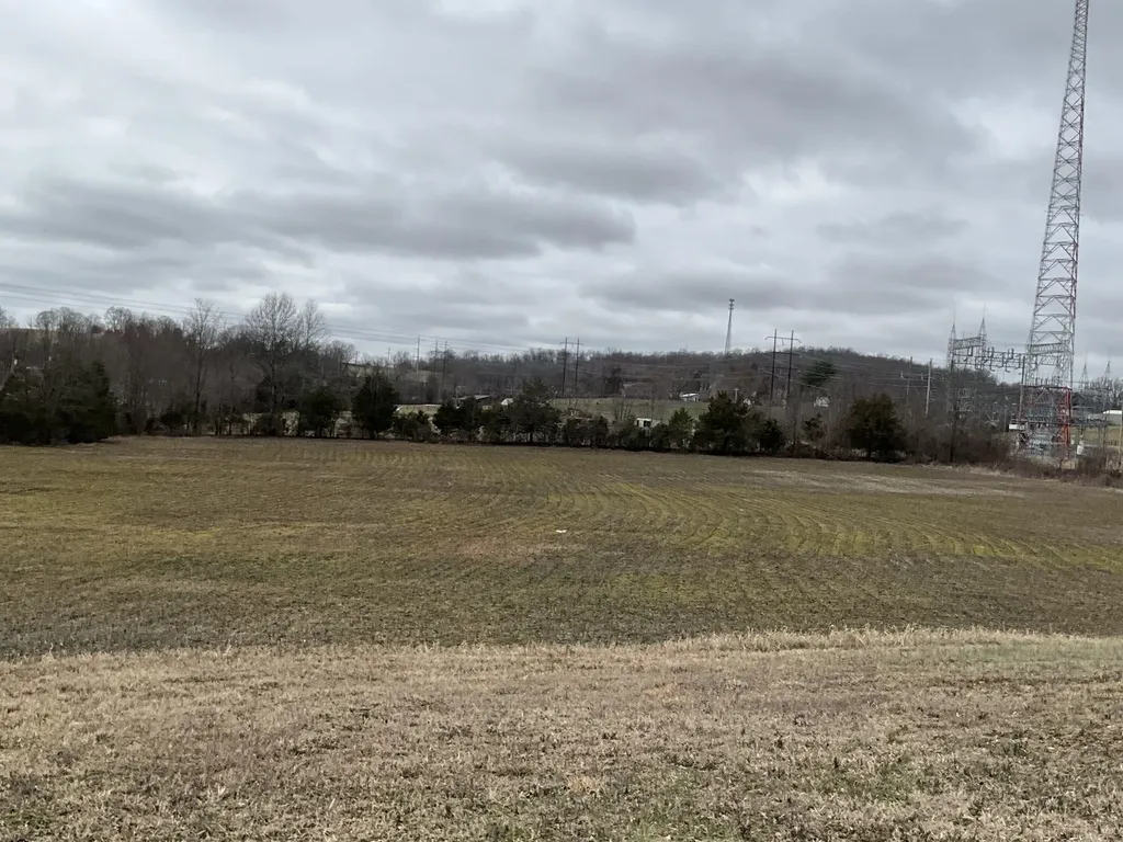 6687 U.s. 27 Science Hill KY 42553