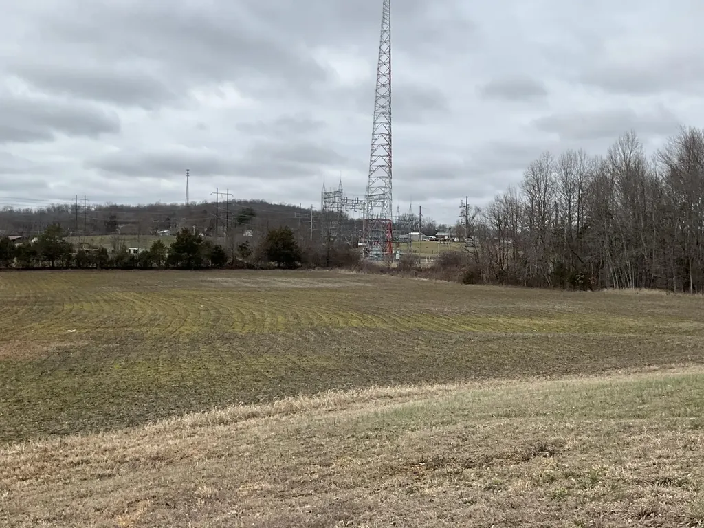 6687 U.s. 27 Science Hill KY 42553