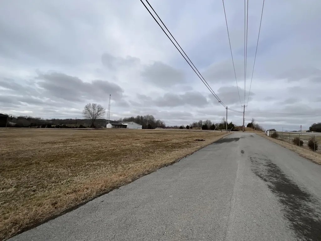 6687 U.s. 27 Science Hill KY 42553