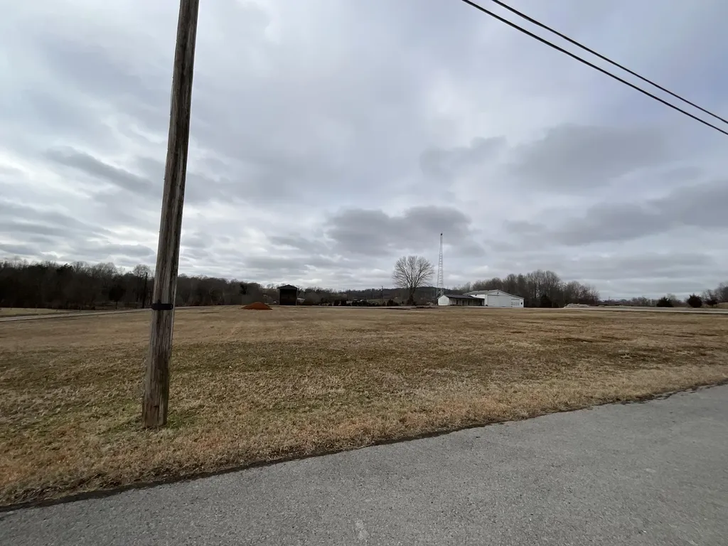 6687 U.s. 27 Science Hill KY 42553