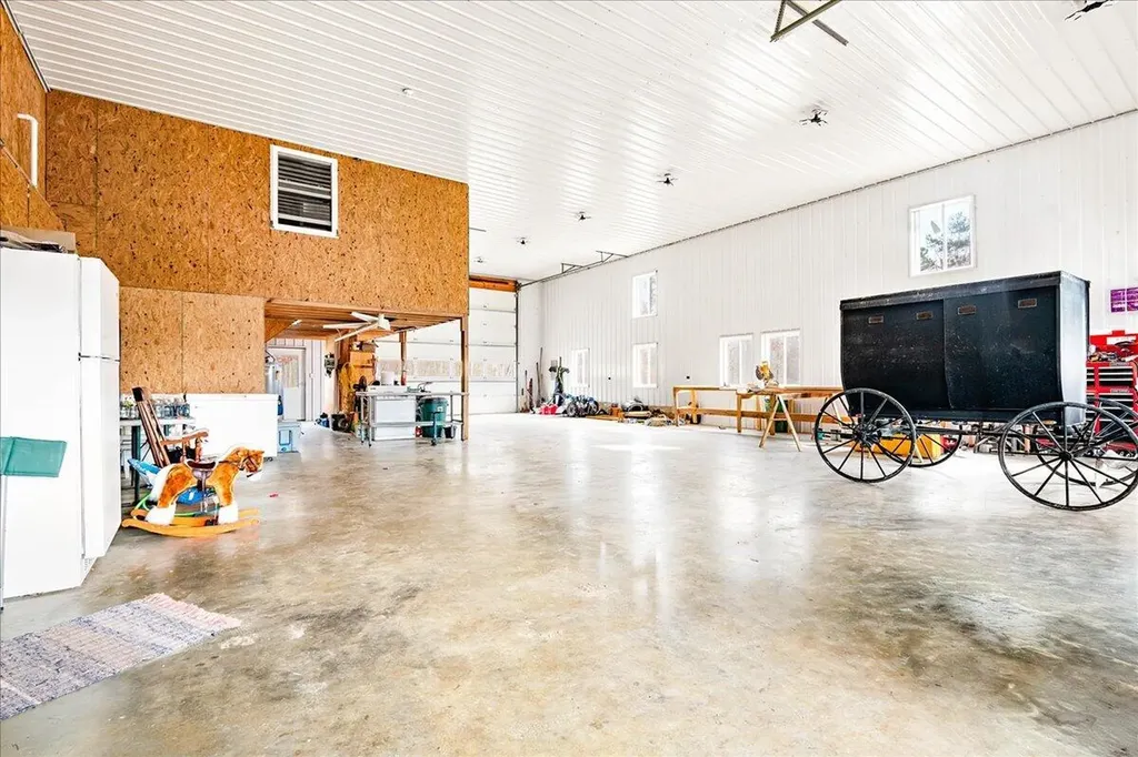 131 Marvins Lane East Bernstadt KY 40729