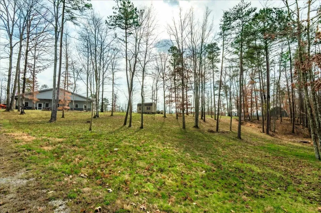 131 Marvins Lane East Bernstadt KY 40729