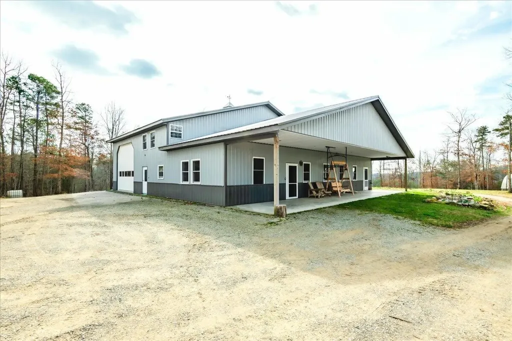 131 Marvins Lane East Bernstadt KY 40729
