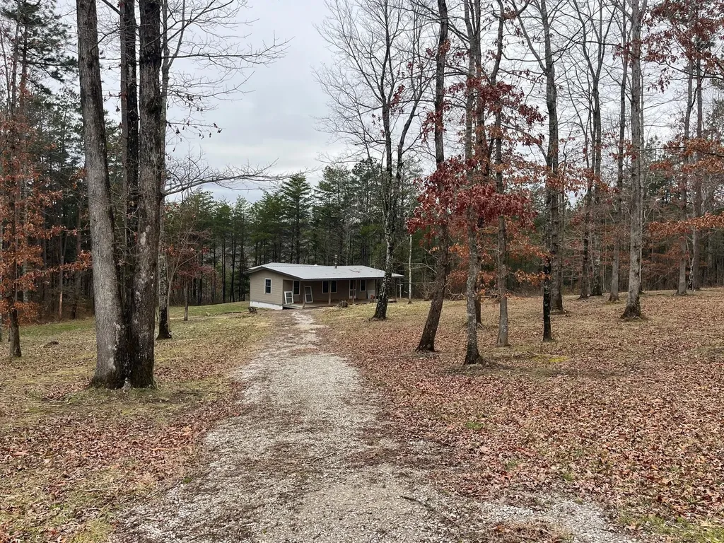 131 Marvins Lane East Bernstadt KY 40729