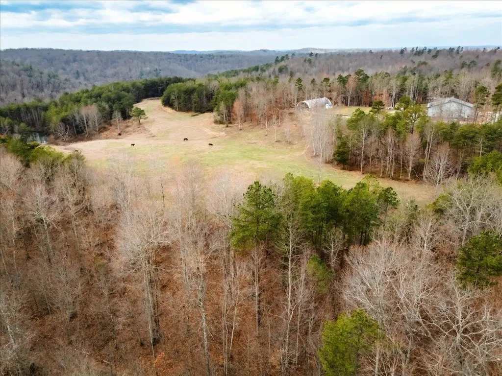 131 Marvins Lane East Bernstadt KY 40729