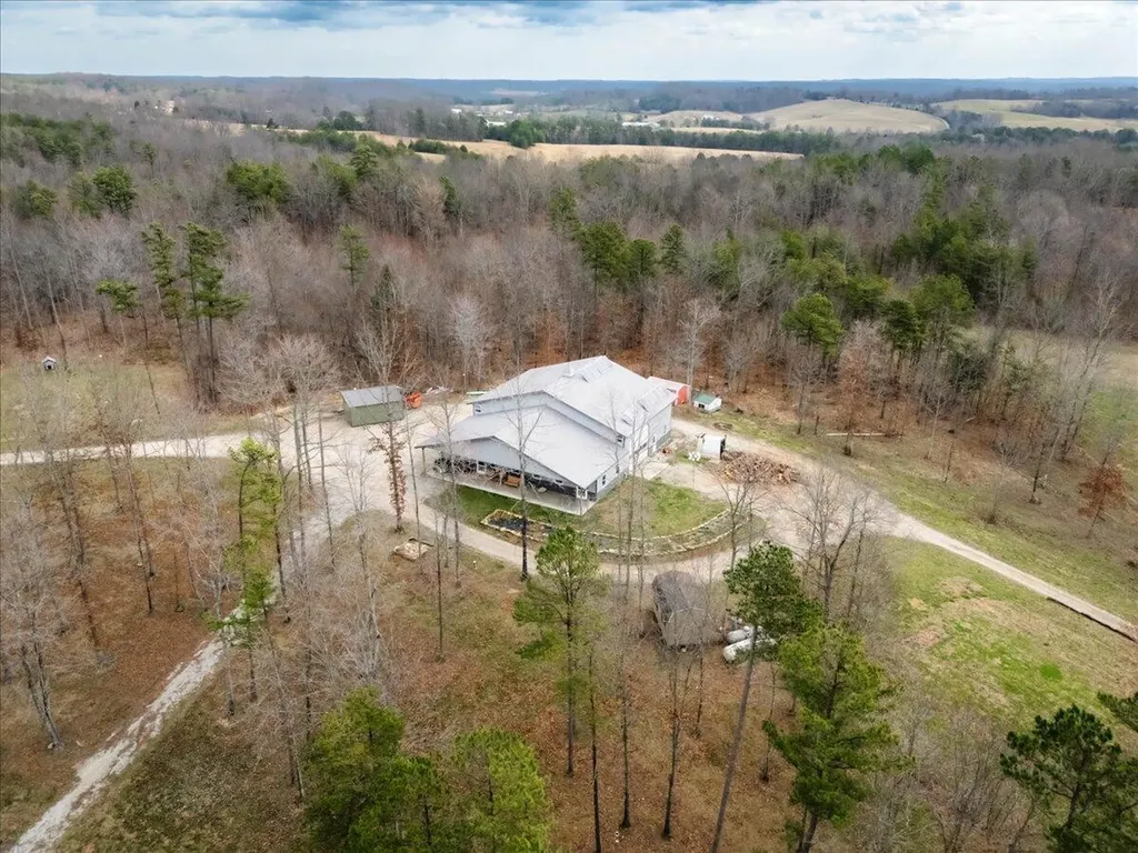 131 Marvins Lane East Bernstadt KY 40729