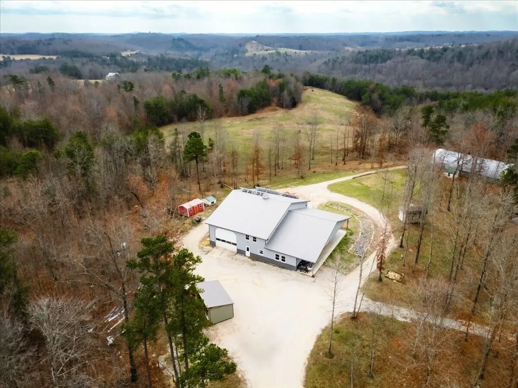 131 Marvins Lane East Bernstadt KY 40729