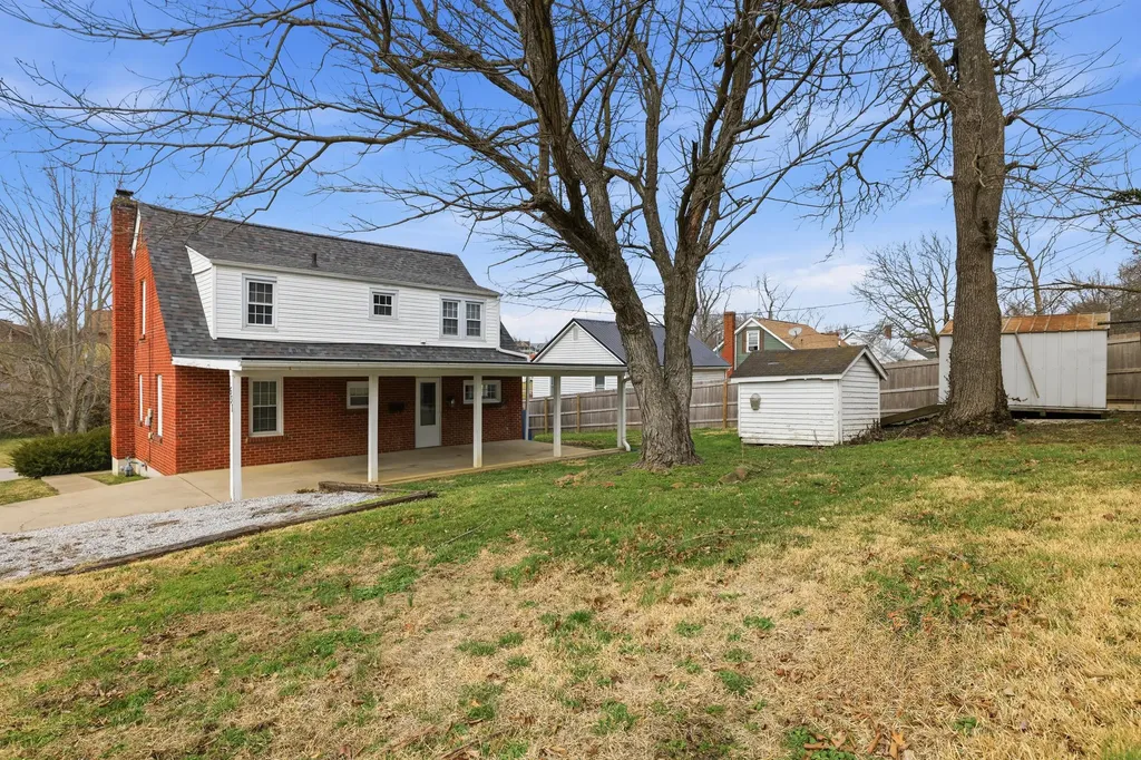 531 Fairway Drive Harrodsburg KY 40330