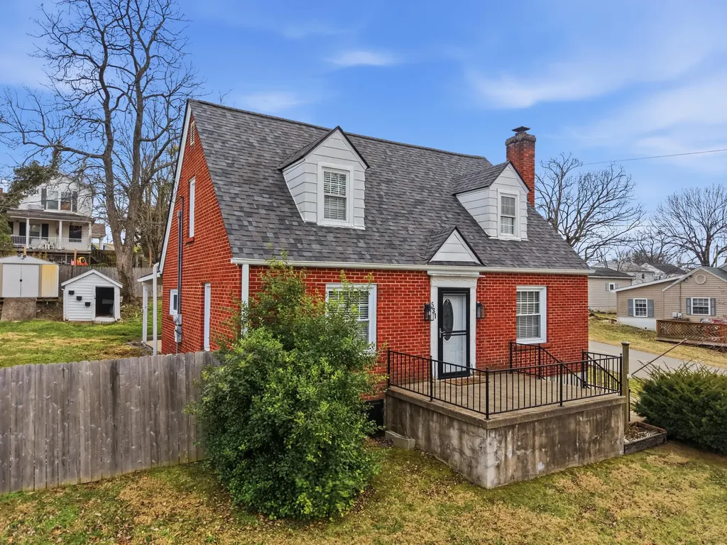531 Fairway Drive Harrodsburg KY 40330