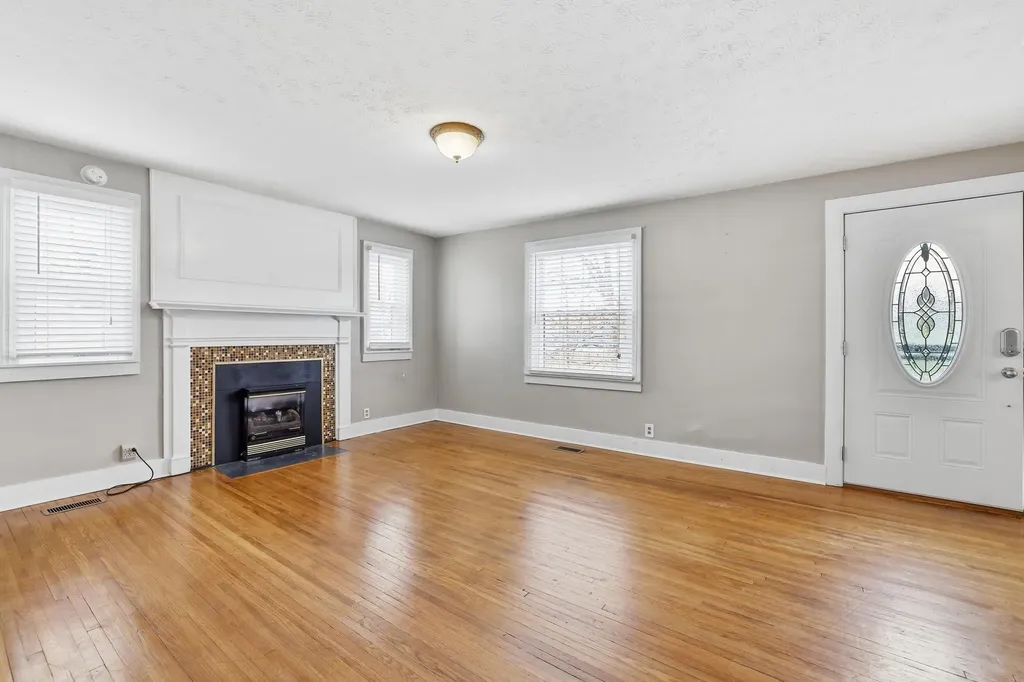531 Fairway Drive Harrodsburg KY 40330
