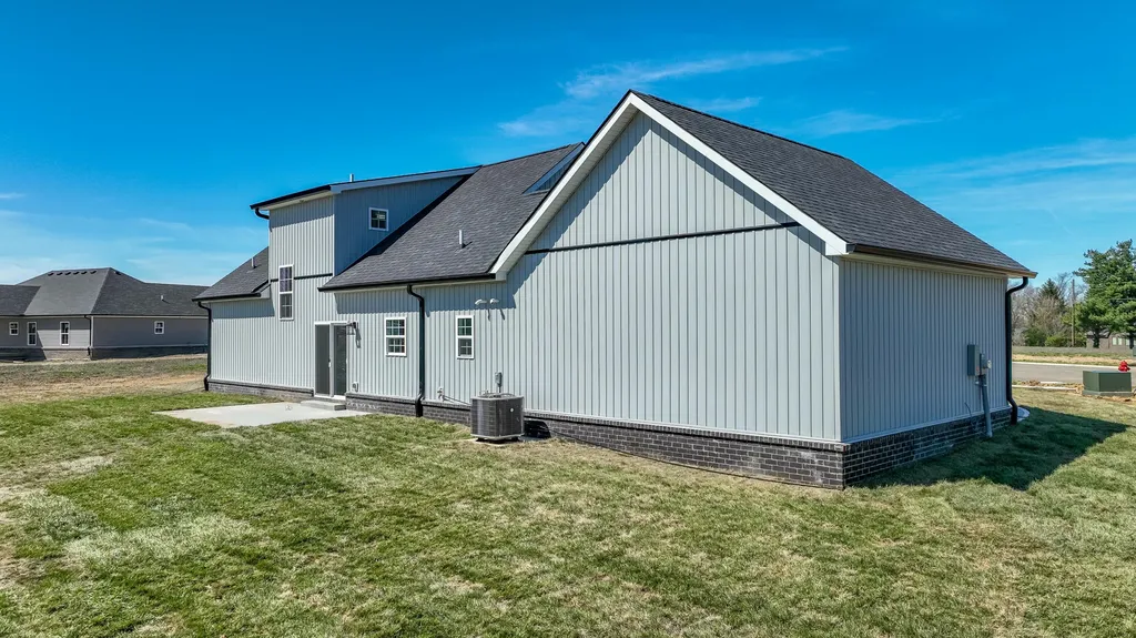 627 Comanche Drive Richmond KY 40475