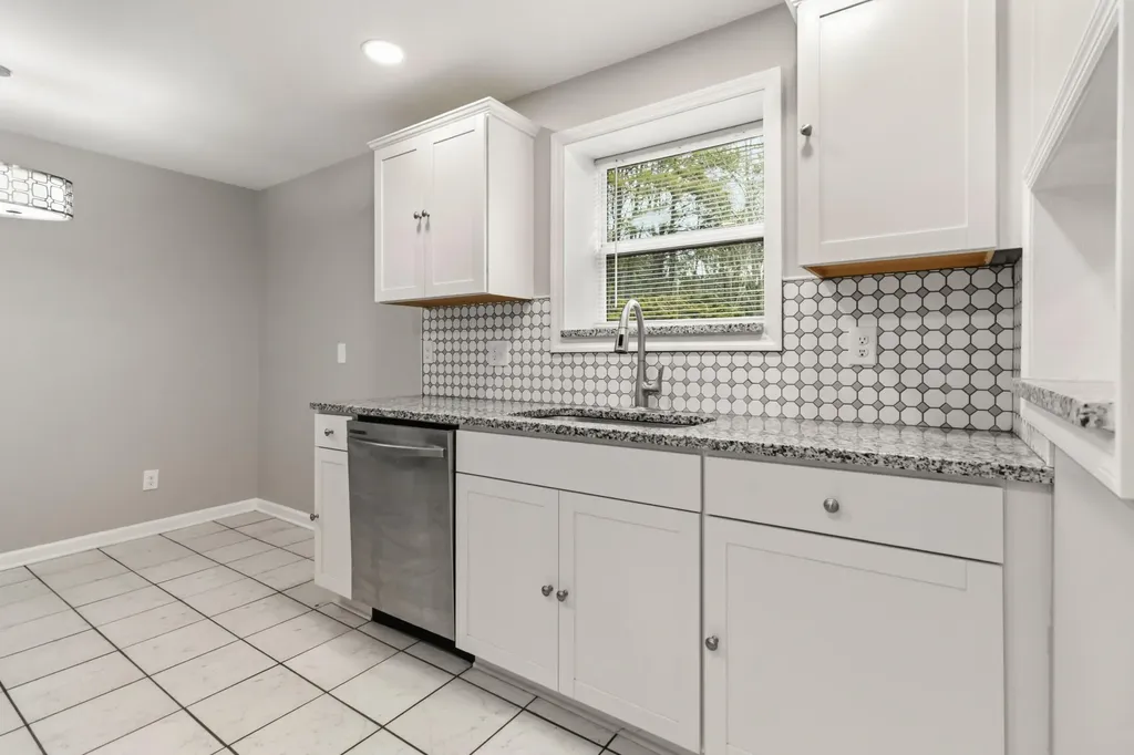 119 Tower Lane Winchester KY 40391