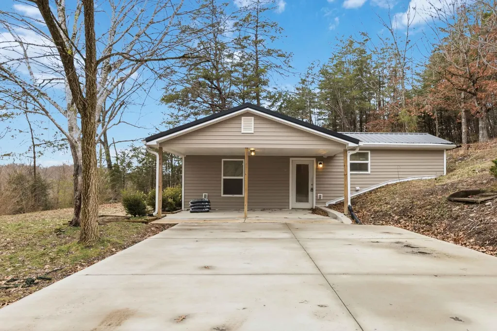 119 Tower Lane Winchester KY 40391