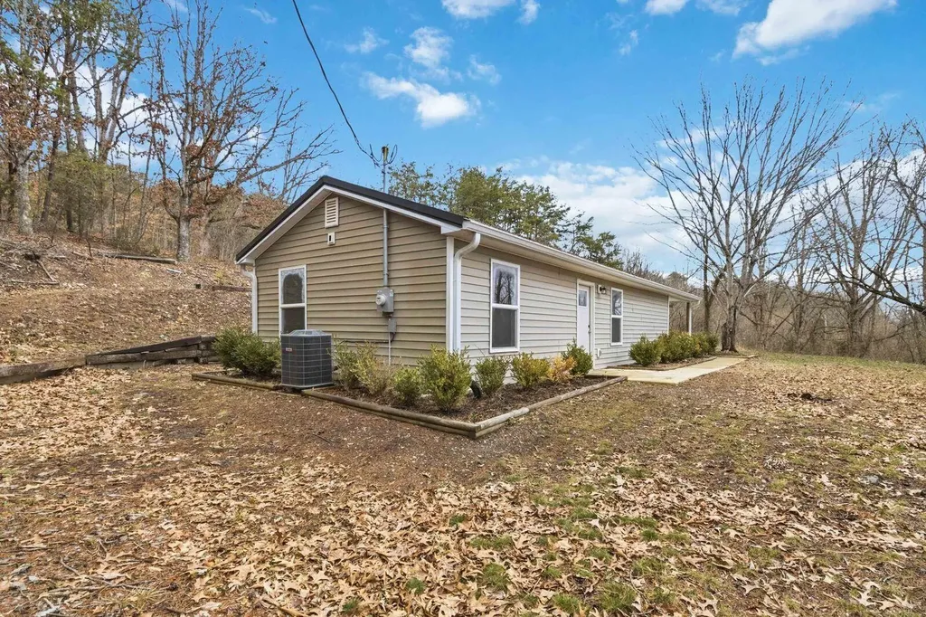 119 Tower Lane Winchester KY 40391