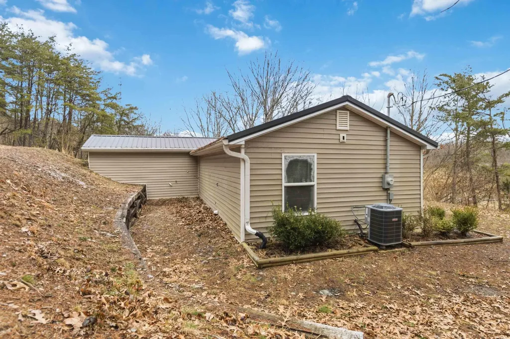 119 Tower Lane Winchester KY 40391