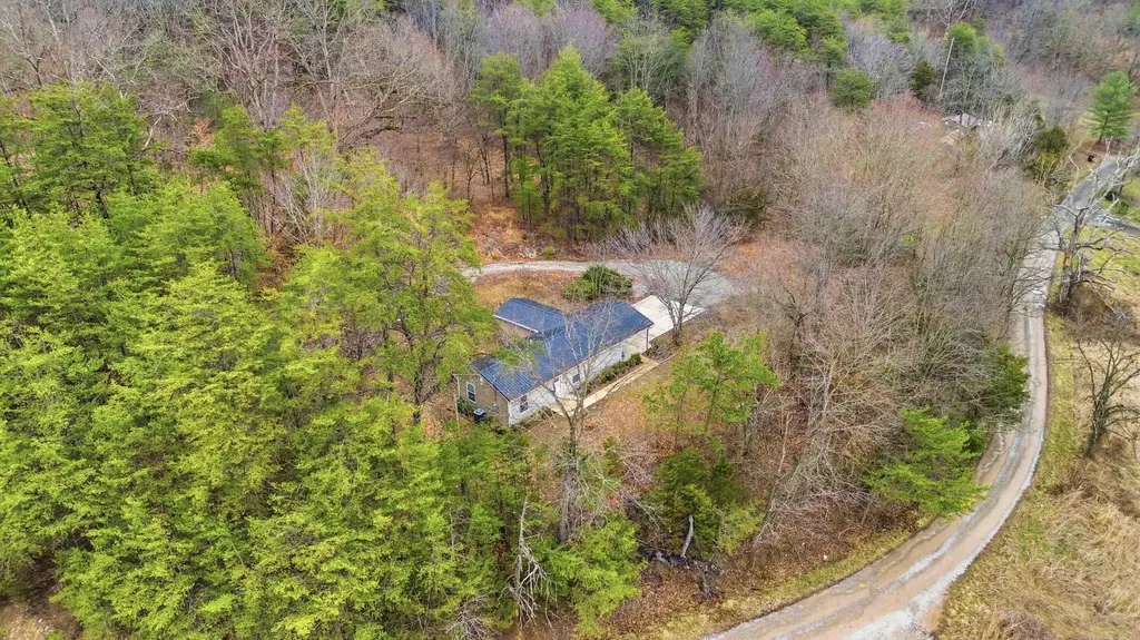 119 Tower Lane Winchester KY 40391