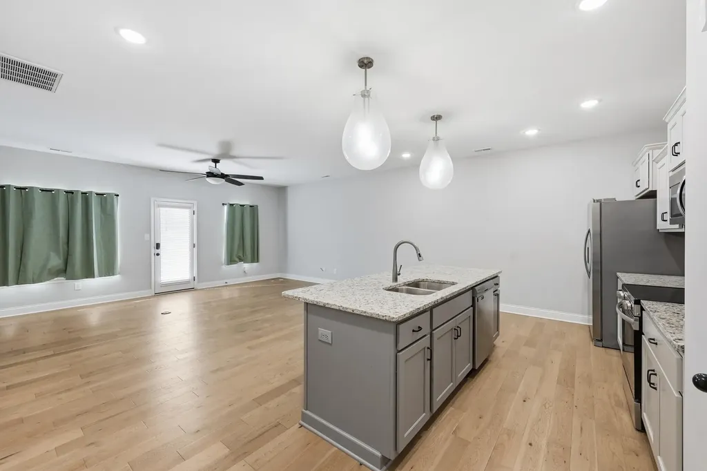1097 Mission Drive Richmond KY 40475