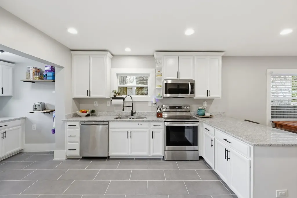 121 Johnston Boulevard Lexington KY 40503