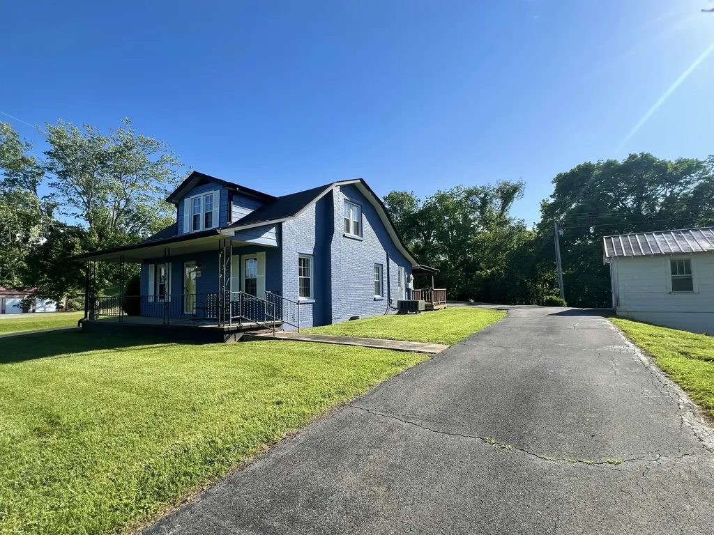 1055 Ky-92 Jamestown KY 42629