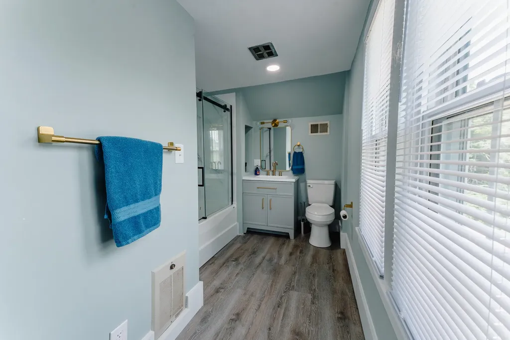 1055 Ky-92 Jamestown KY 42629
