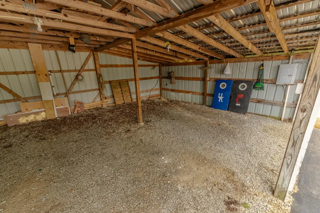 1055 Ky-92 Jamestown KY 42629