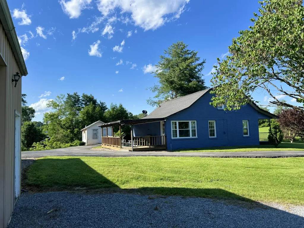 1055 Ky-92 Jamestown KY 42629