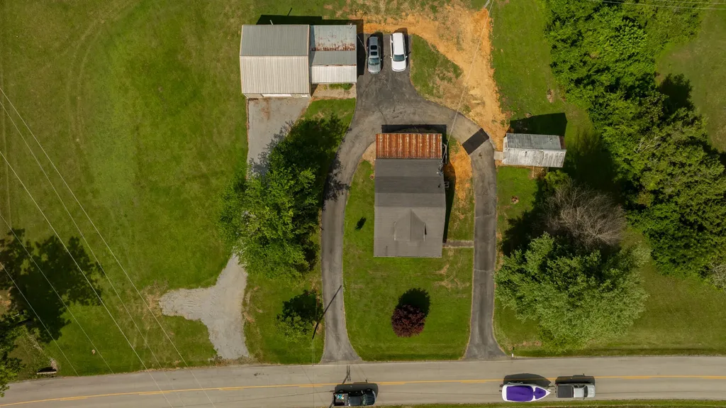 1055 Ky-92 Jamestown KY 42629