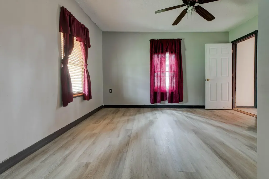 2767 Grahn Road Olive Hill KY 41164