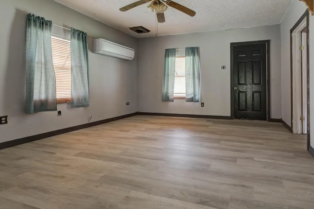 2767 Grahn Road Olive Hill KY 41164